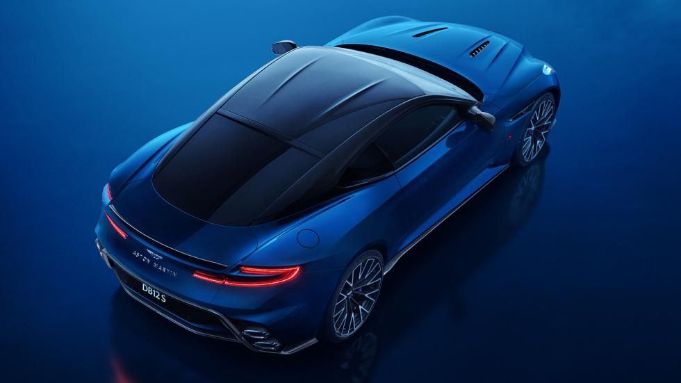 Η νέα Aston Martin DB12 S έφτασε με 700 άλογα!